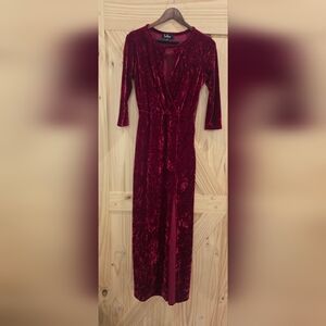 Lulus Keep Love Alive Wine Red Velvet Maxi with Front Slit Stretch Dress M